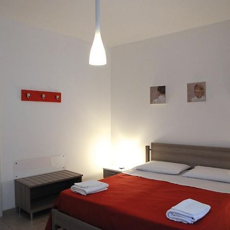 Ypsilhome Castelbuono  Eksteriør billede